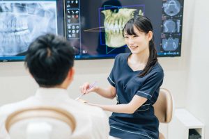 ワンランク上の歯科医院「渋谷マロン歯科Tokyo」へようこそ｜渋谷の歯医者 渋谷マロン歯科Tokyo｜歯磨き指導をする歯科衛生士