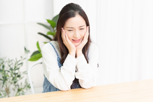 親知らずが横向きに生えてきたら？放置は禁物！知っておきたいリスク